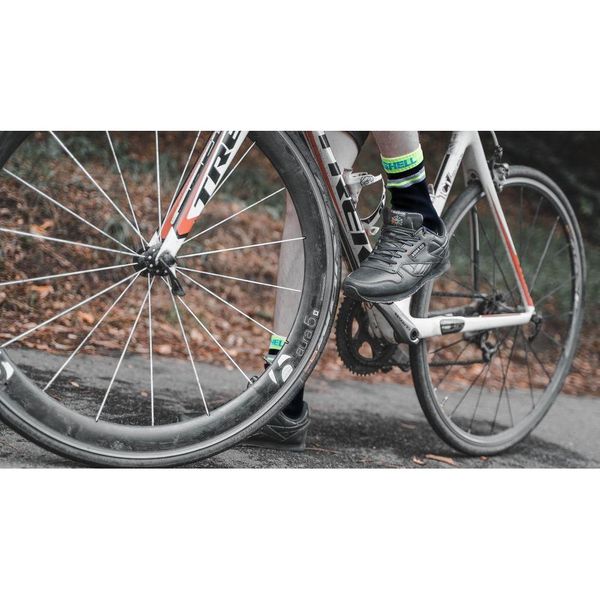 Шкарпетки водонепроникні Dexshell Pro visibility Cycling, р-р L (43-46), з зеленою смугою DS648HVYL фото