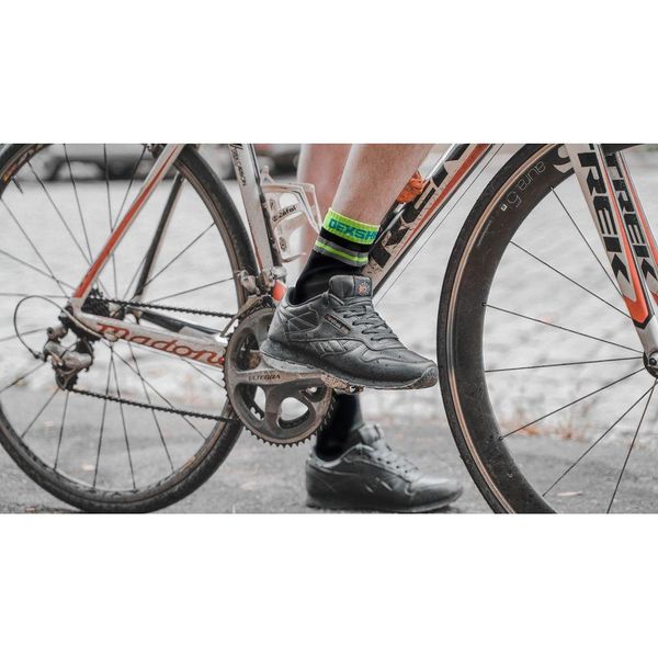 Шкарпетки водонепроникні Dexshell Pro visibility Cycling, р-р М (39-42), з зеленою смугою DS648HVYM фото