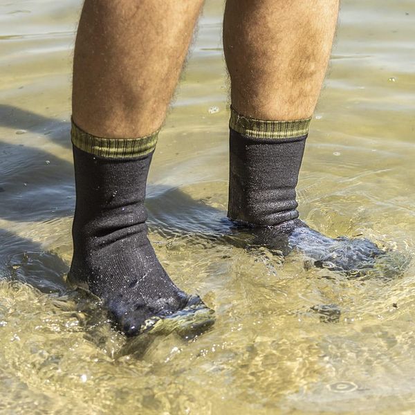 Шкарпетки водонепроникні Dexshell Thermlite, p-p XL, з зеленою смужкою DS6260XL фото